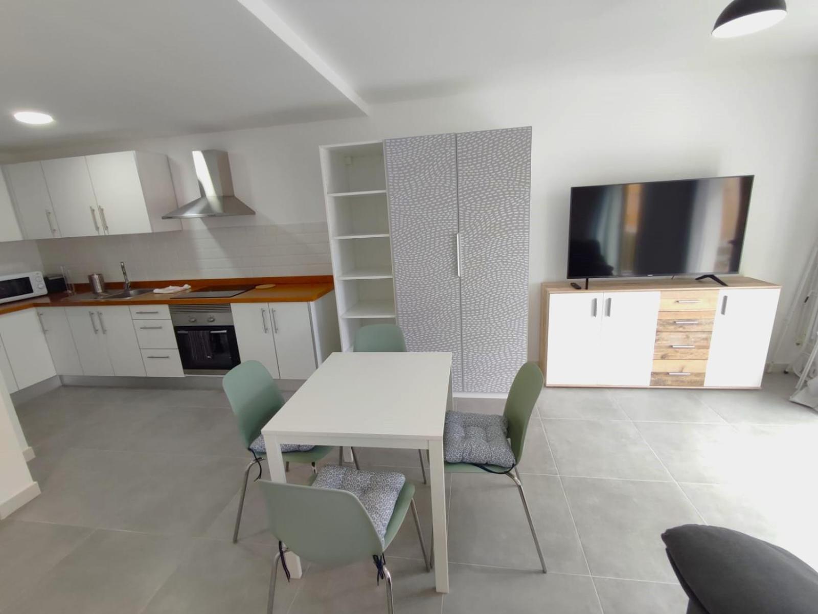 Apartament Near The Ocean In Playa San Juan Екстер'єр фото