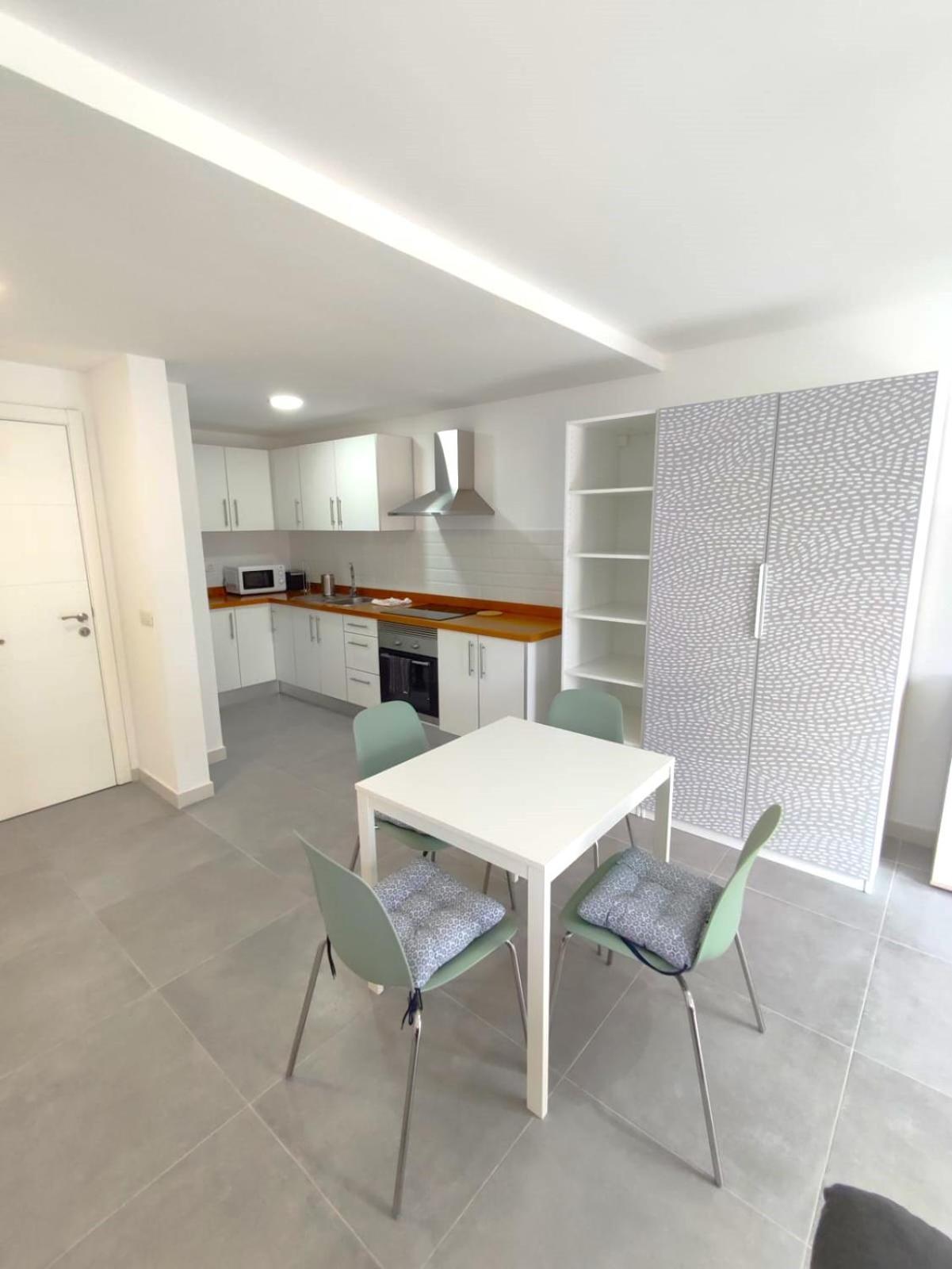 Apartament Near The Ocean In Playa San Juan Екстер'єр фото